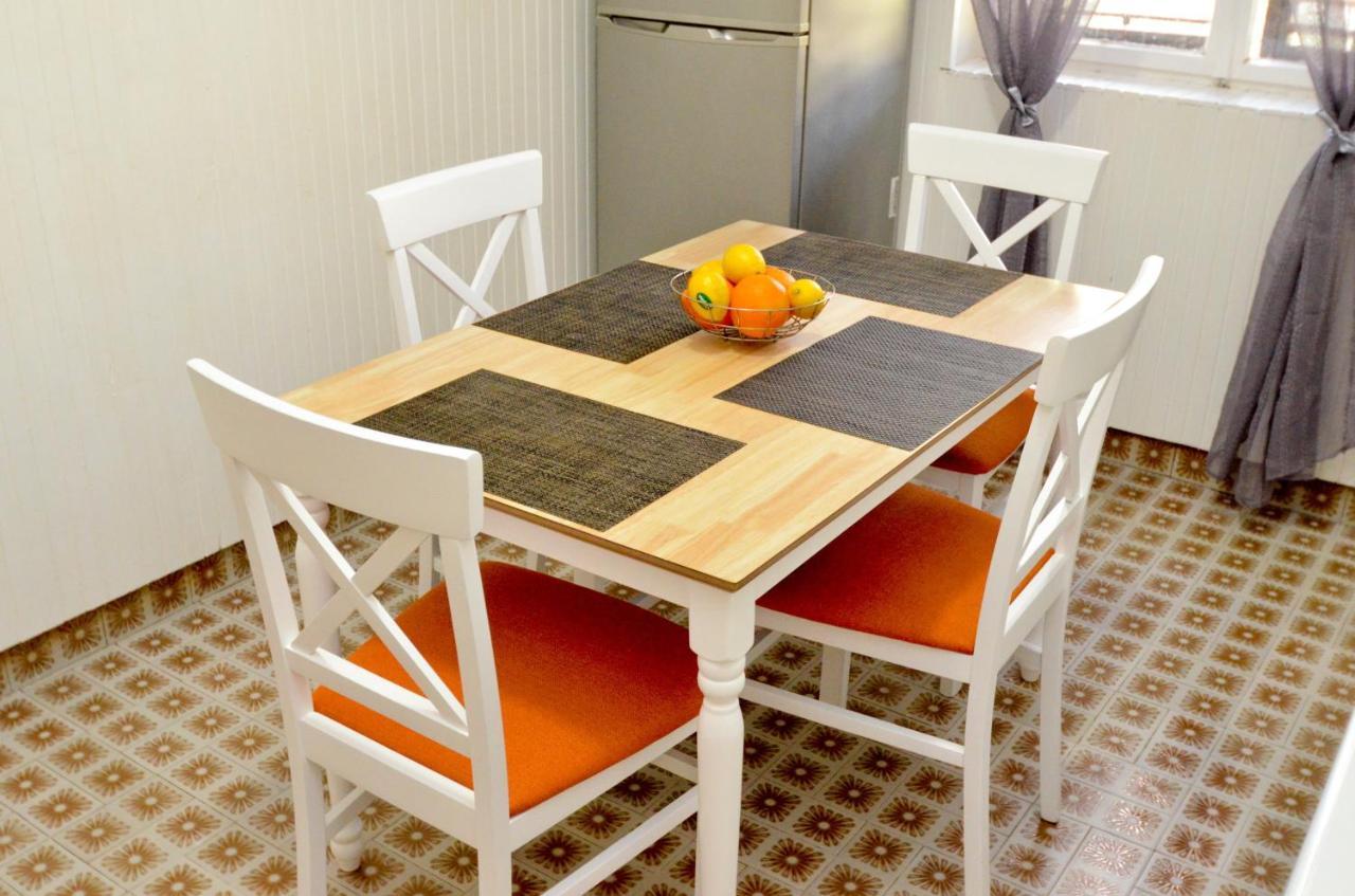 Red House Apartment كوتور المظهر الخارجي الصورة