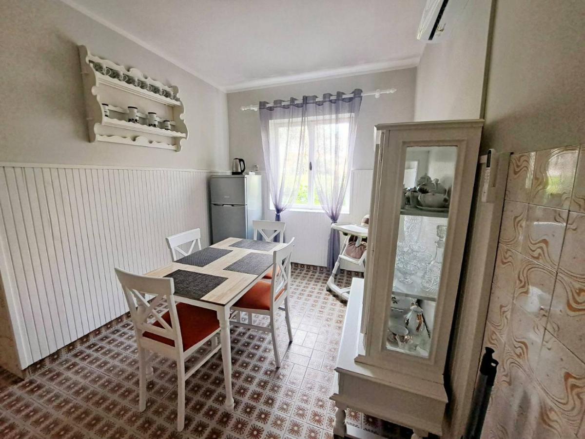 Red House Apartment كوتور المظهر الخارجي الصورة