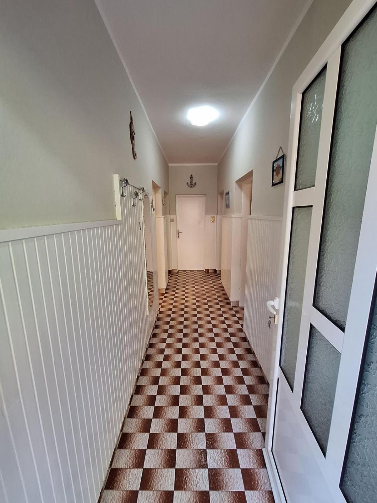 Red House Apartment كوتور المظهر الخارجي الصورة